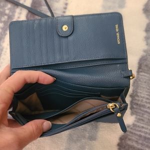 Michael Kors crossbody wallet